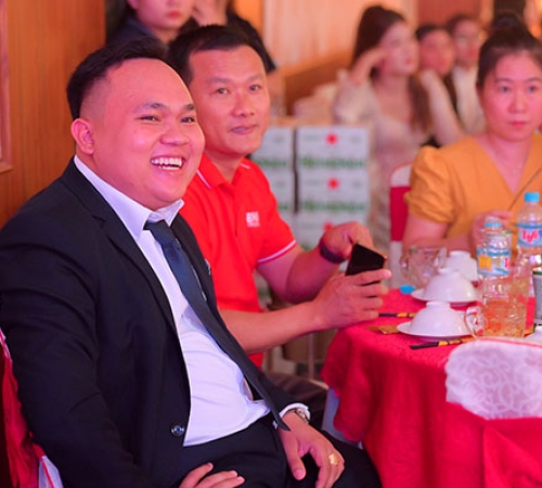 TỔNG KẾT QUÝ II/2025 – VINH DANH NHỮNG CHIẾN BINH XUẤT SẮC CỦA PHÚ QUÝ