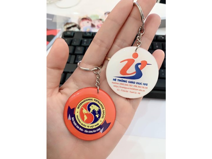 MÓC KHÓA HÌNH TRÒN, ĐA DẠNG MẪU MÃ